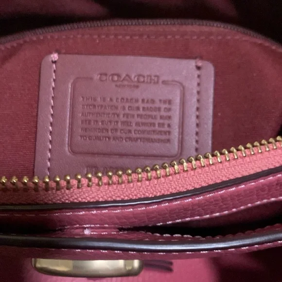 Coach Bag - Picture 9 of 16